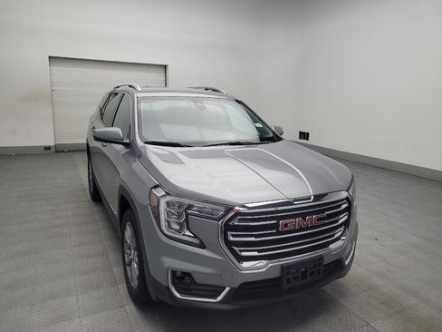 Used 2023 GMC Terrain SLT image 13