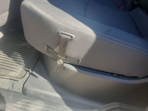 Certified 2025 Toyota Tacoma SR5 image 5