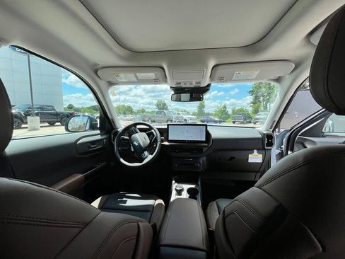 New 2026 Ford Bronco Sport Outer Banks w/ Outer Banks Tech Package+ AWD/4WD image 13