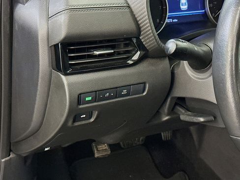 Used 2024 Nissan Sentra SV w/ All-Weather Package image 17