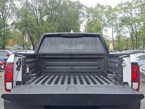 Certified 2025 Honda Ridgeline Sport image 28