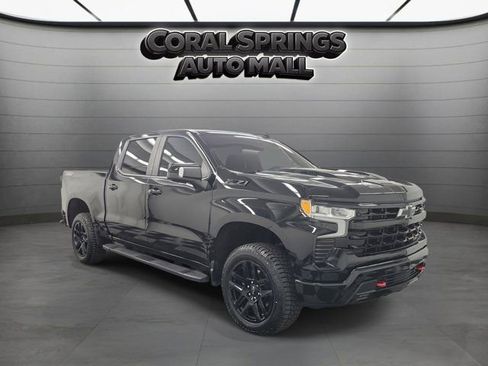 Used 2024 Chevrolet Silverado 1500 LT Trail Boss w/ Convenience Package II AWD/4WD image 1