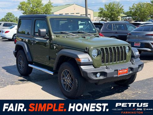 Used 2024 Jeep Wrangler Sport AWD/4WD image 1