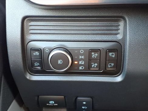 Used 2025 Ford F250 Lariat AWD/4WD image 20