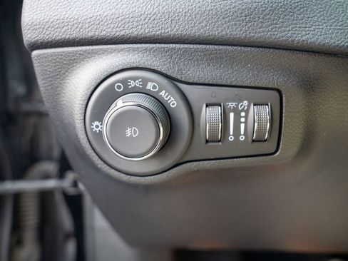 Used 2021 Jeep Compass Limited w/ Elite Interior Group image 20