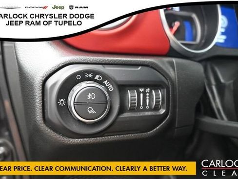 Used 2022 Jeep Gladiator Rubicon w/ Safety Group AWD/4WD image 11