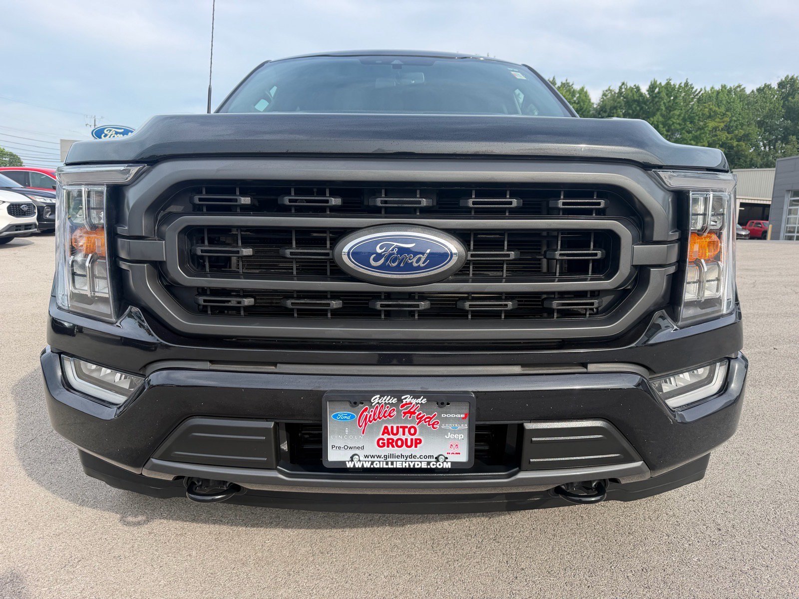 Used 2022 Ford F150 XLT w/ Equipment Group 302A High AWD/4WD image 6