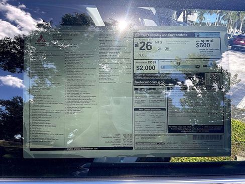 New 2025 Mitsubishi Outlander SE image 13