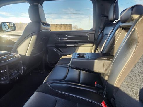 Used 2024 RAM 1500 Laramie image 9