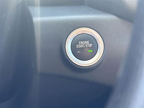 Certified 2023 GMC Terrain SLE w/ Driver Convenience Package FWD image 16