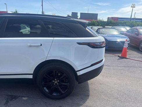 Used 2020 Land Rover Range Rover Velar R-Dynamic S AWD/4WD image 7