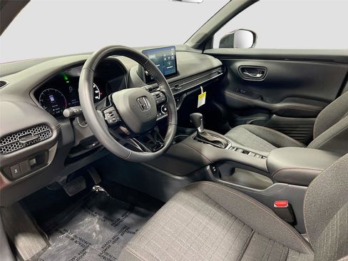 Used 2026 Honda HR-V Sport image 23