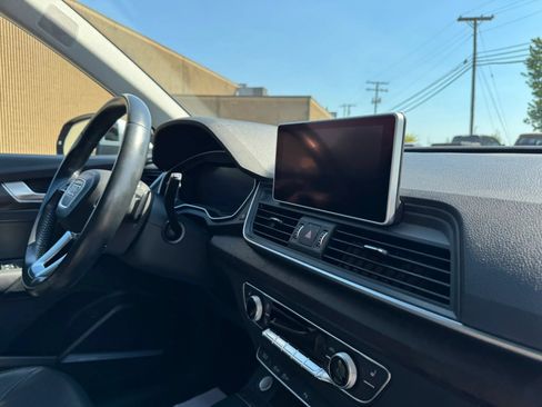 Used 2018 Audi Q5 2.0T Premium Plus w/ Premium Plus Package AWD/4WD image 30