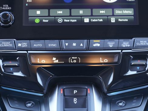 Used 2024 Honda Odyssey Touring image 38