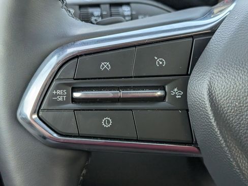 Used 2026 Chevrolet Equinox ACTIV AWD/4WD image 24