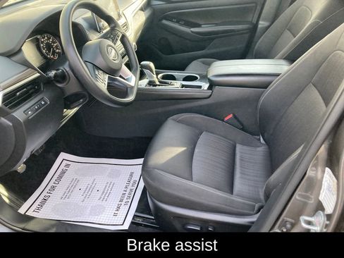 Used 2023 Nissan Altima 2.5 SV image 12