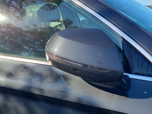 Used 2018 Audi Q5 2.0T Premium Plus w/ Premium Plus Package image 5