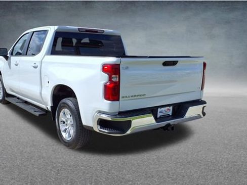 Used 2025 Chevrolet Silverado 1500 LT RWD image 7