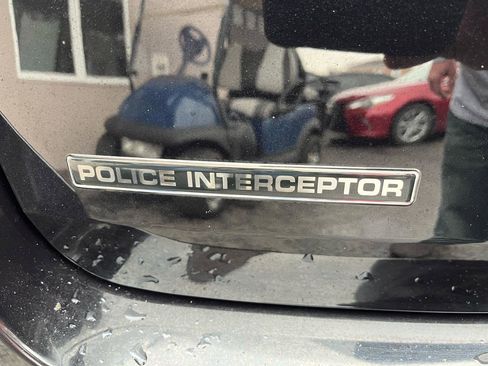 Used 2022 Ford Explorer 4WD Police Interceptor image 7
