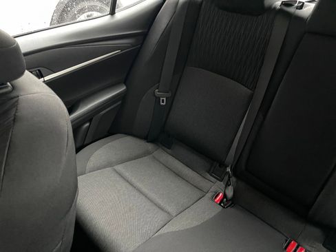 Used 2025 Toyota Camry LE image 38