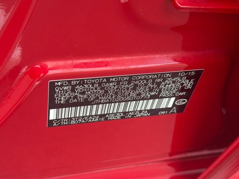 Used 2016 Lexus IS 200t RWD image 31