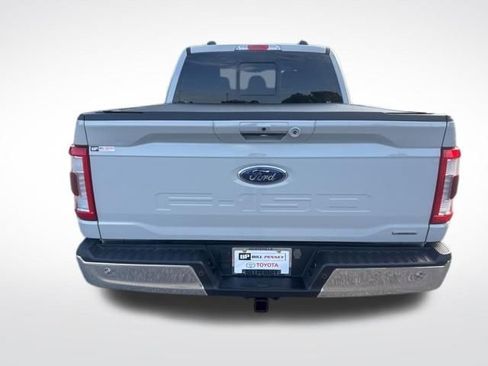 Used 2023 Ford F150 Lariat w/ Trailer Tow Package image 4
