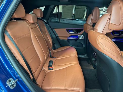 Used 2023 Mercedes-Benz GLC 300 4MATIC image 13