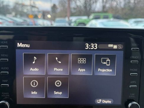 Used 2021 Toyota Corolla LE image 24