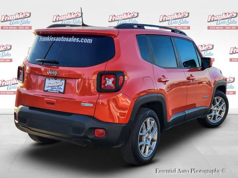 Used 2019 Jeep Renegade Latitude FWD image 6