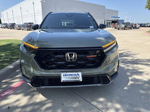 Used 2026 Honda CR-V TrailSport image 2