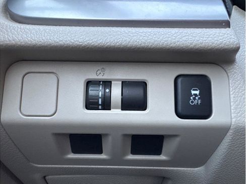 Used 2013 Subaru Impreza 2.0i image 21