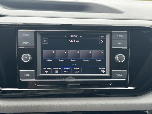 Used 2023 Volkswagen Taos S image 27