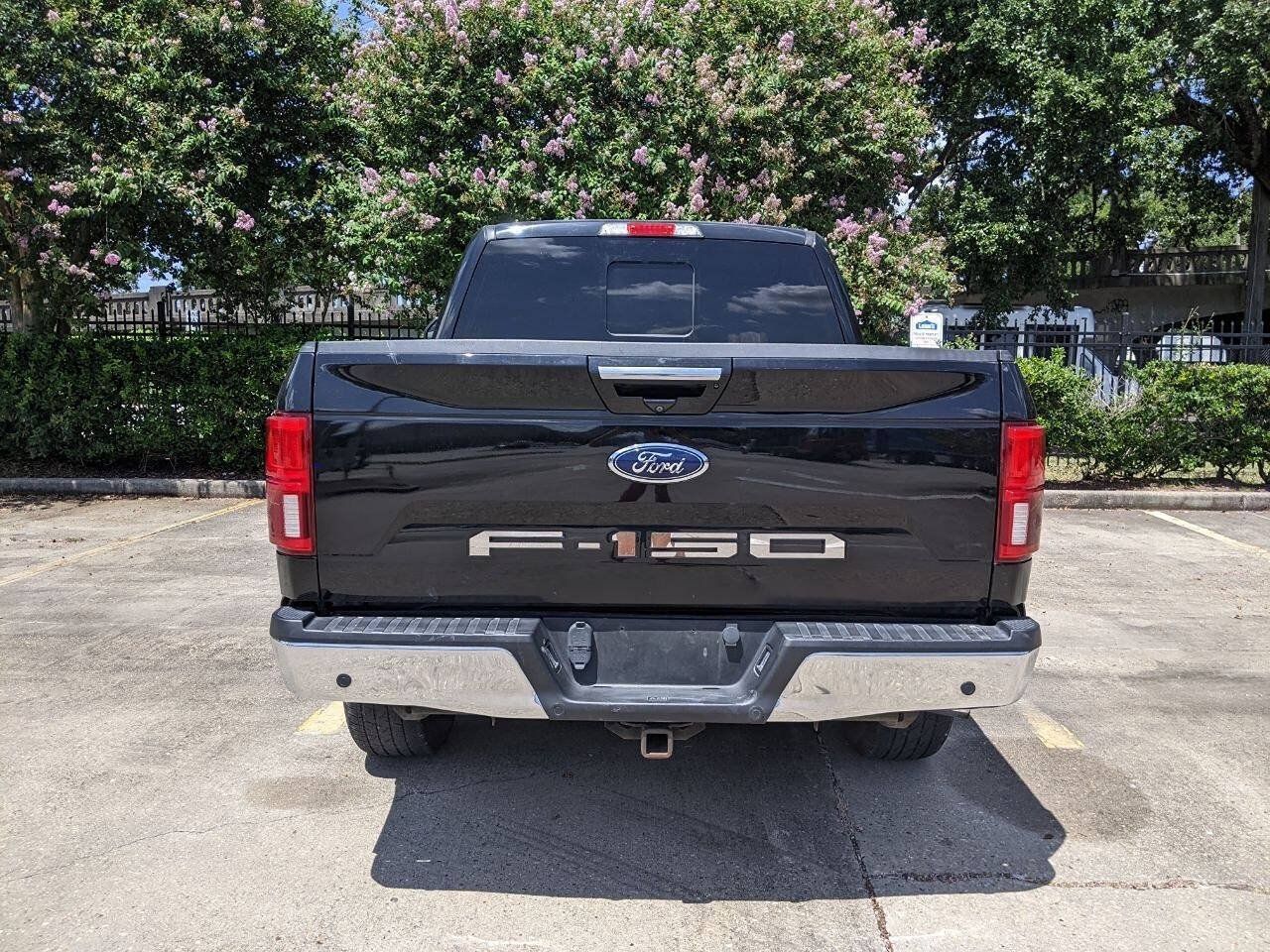 Used 2020 Ford F150 Lariat w/ Equipment Group 502A Luxury AWD/4WD image 4