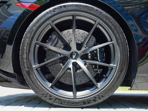 Used 2021 McLaren 720S Spider RWD image 24