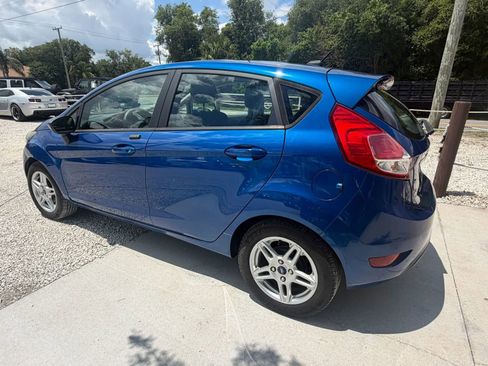 Used 2019 Ford Fiesta SE FWD image 5