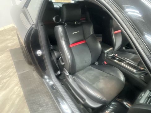 Used 2009 Dodge Challenger SRT8 RWD image 25