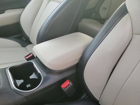 Certified 2023 Subaru Outback Limited image 21