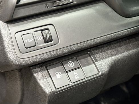 Used 2021 Honda Insight EX image 10