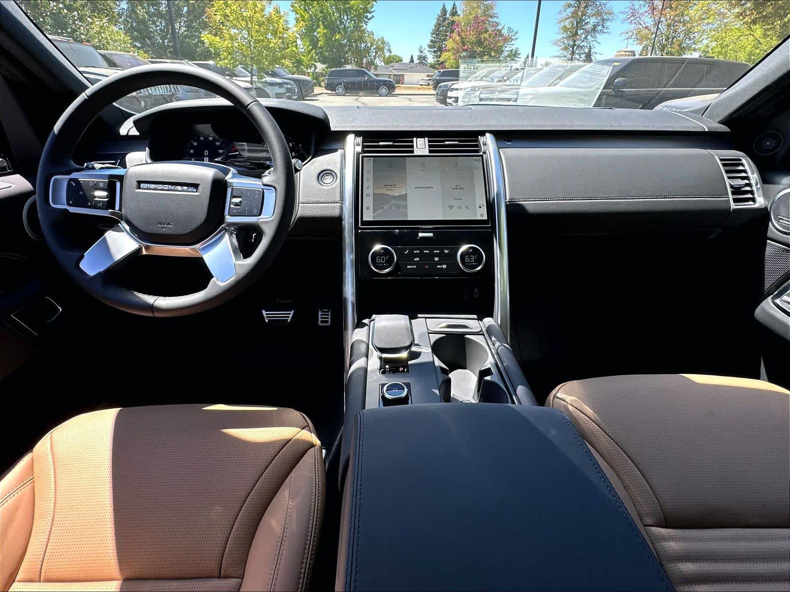 New 2026 Land Rover Discovery Dynamic SE AWD/4WD image 7