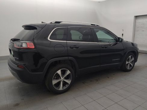 Used 2021 Jeep Cherokee Limited image 10