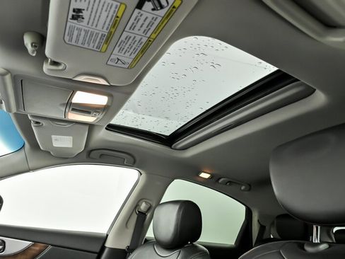 Used 2014 INFINITI QX70 AWD w/ Premium Package image 22