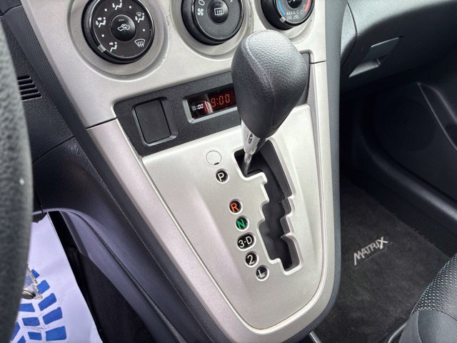 Used 2009 Toyota Matrix w/ PWR Pkg FWD image 25