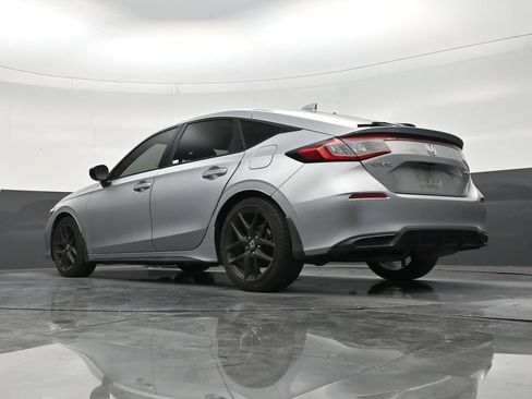 Used 2025 Honda Civic Sport image 22