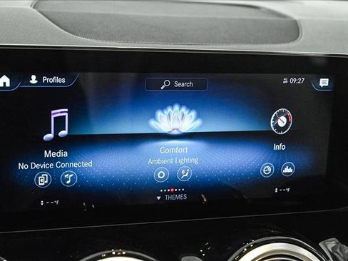 Certified 2022 Mercedes-Benz GLB 250 4MATIC image 16