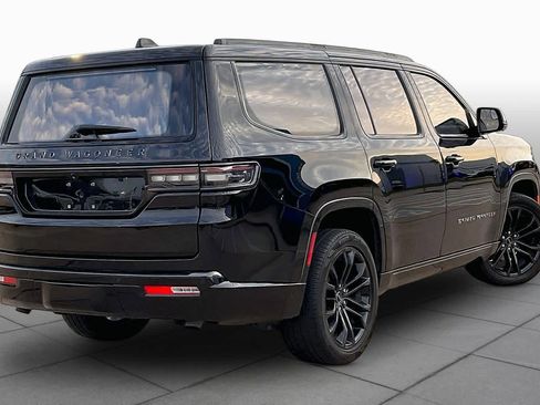 Used 2023 Jeep Grand Wagoneer Series II w/ Quick Order Packagew 28T image 13