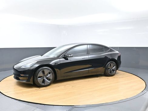 Used 2018 Tesla Model 3 Mid Range RWD image 48
