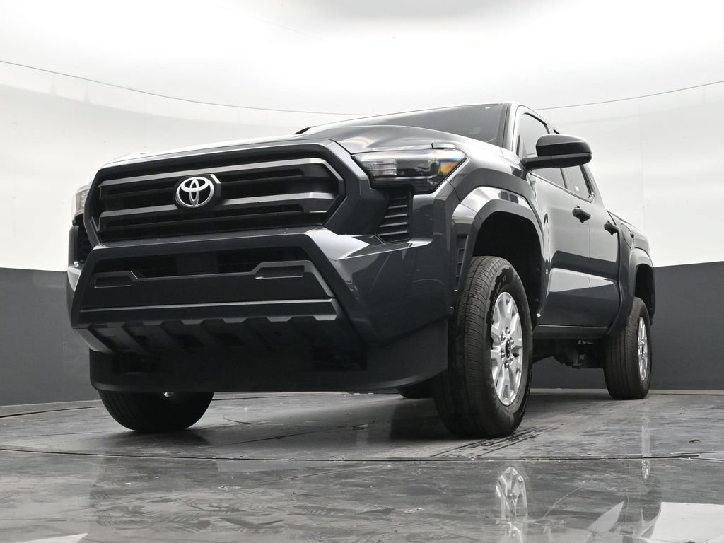 Used 2025 Toyota Tacoma SR RWD image 27
