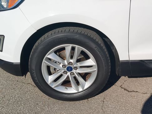 Used 2015 Ford Edge SEL w/ Equipment Group 201A image 10