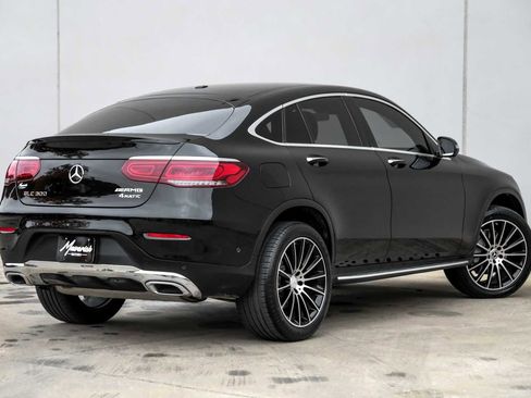 Used 2021 Mercedes-Benz GLC 300 4MATIC Coupe image 9