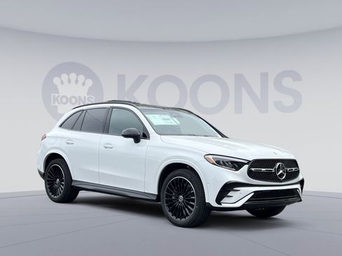 New 2026 Mercedes-Benz GLC 300 4MATIC image 2